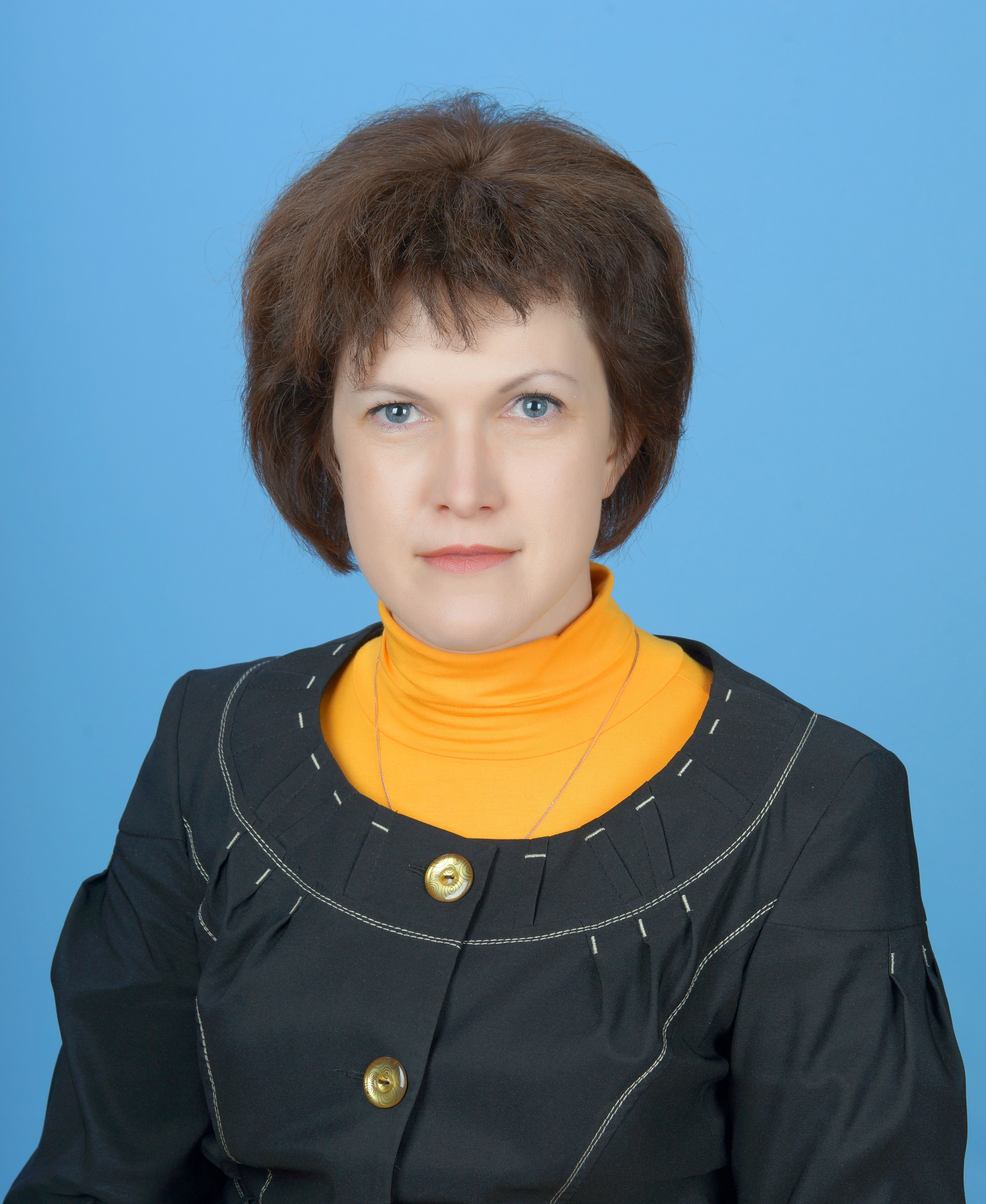 Десяткова Людмила Владимировна.